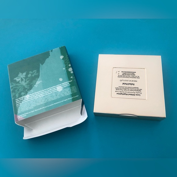 NEW NIB Bobbi Brown Highlighting Powder Foiled Petal LtdEdit gold compact mirror - Picture 3 of 3